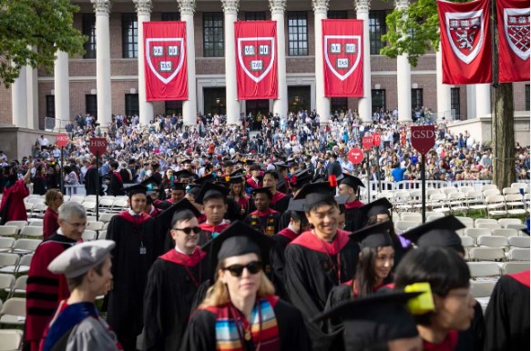 Harvard provides free tuition to students from low-income families