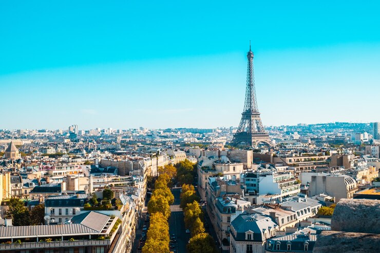 Increase in Work Visa Opportunities Arises in France as it Experiences Low Labor